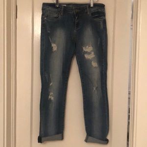 Distressed boyfriend jeans